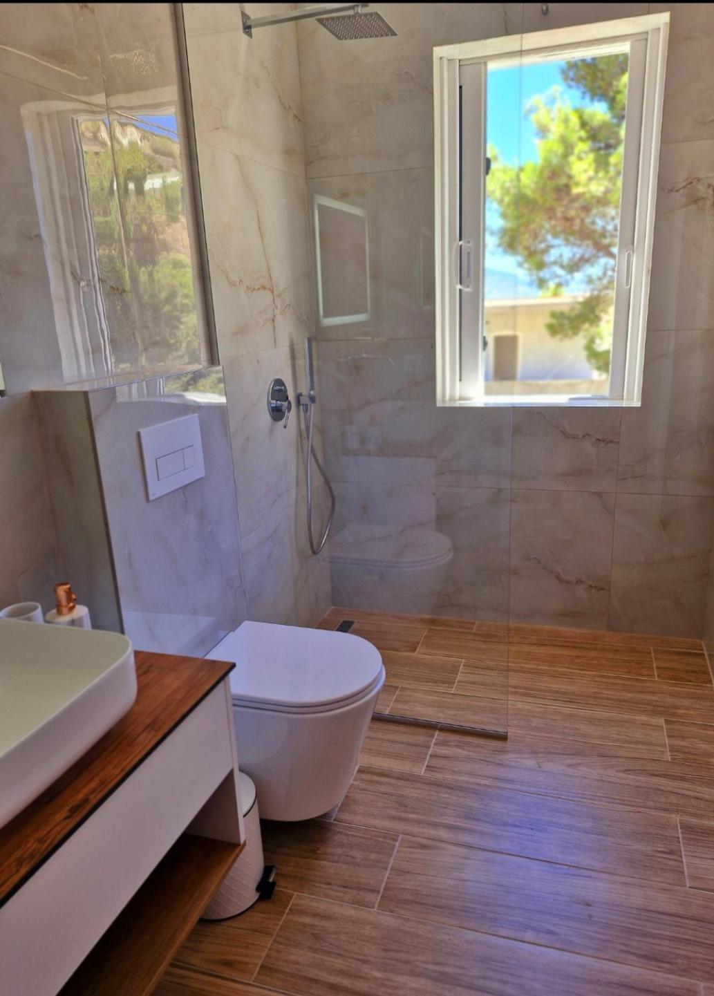 Villa Virginia Sarandë Eksteriør billede