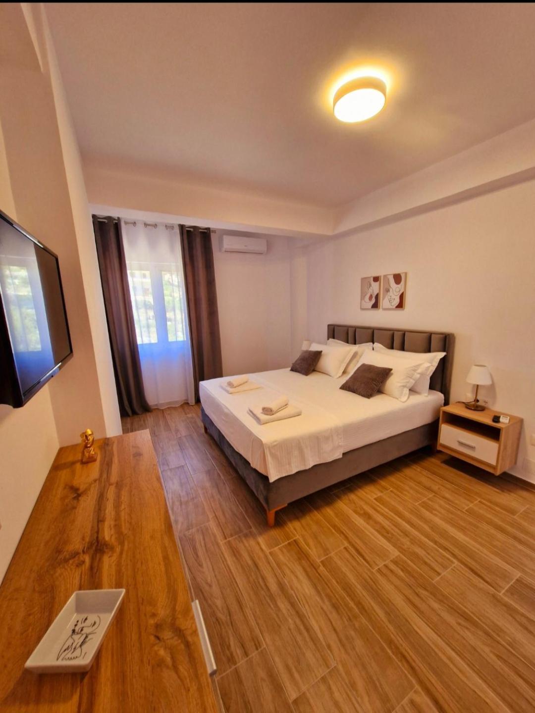 Villa Virginia Sarandë Eksteriør billede