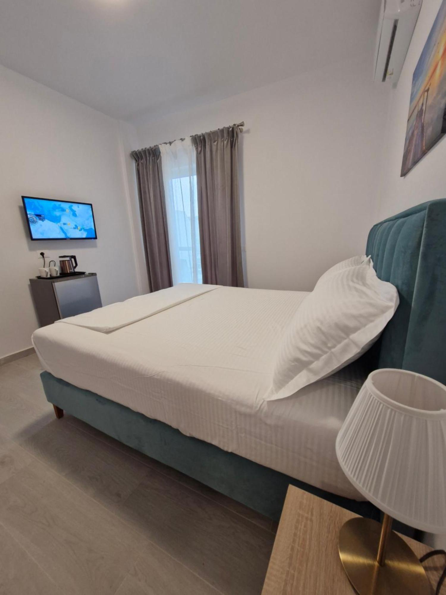 Villa Virginia Sarandë Eksteriør billede