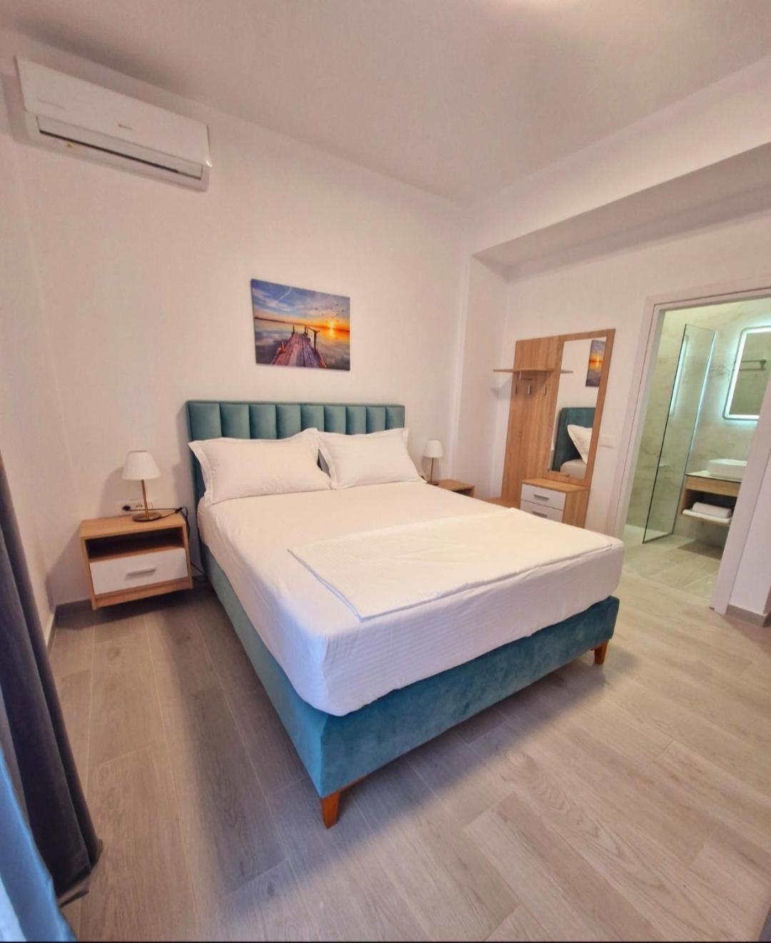Villa Virginia Sarandë Eksteriør billede