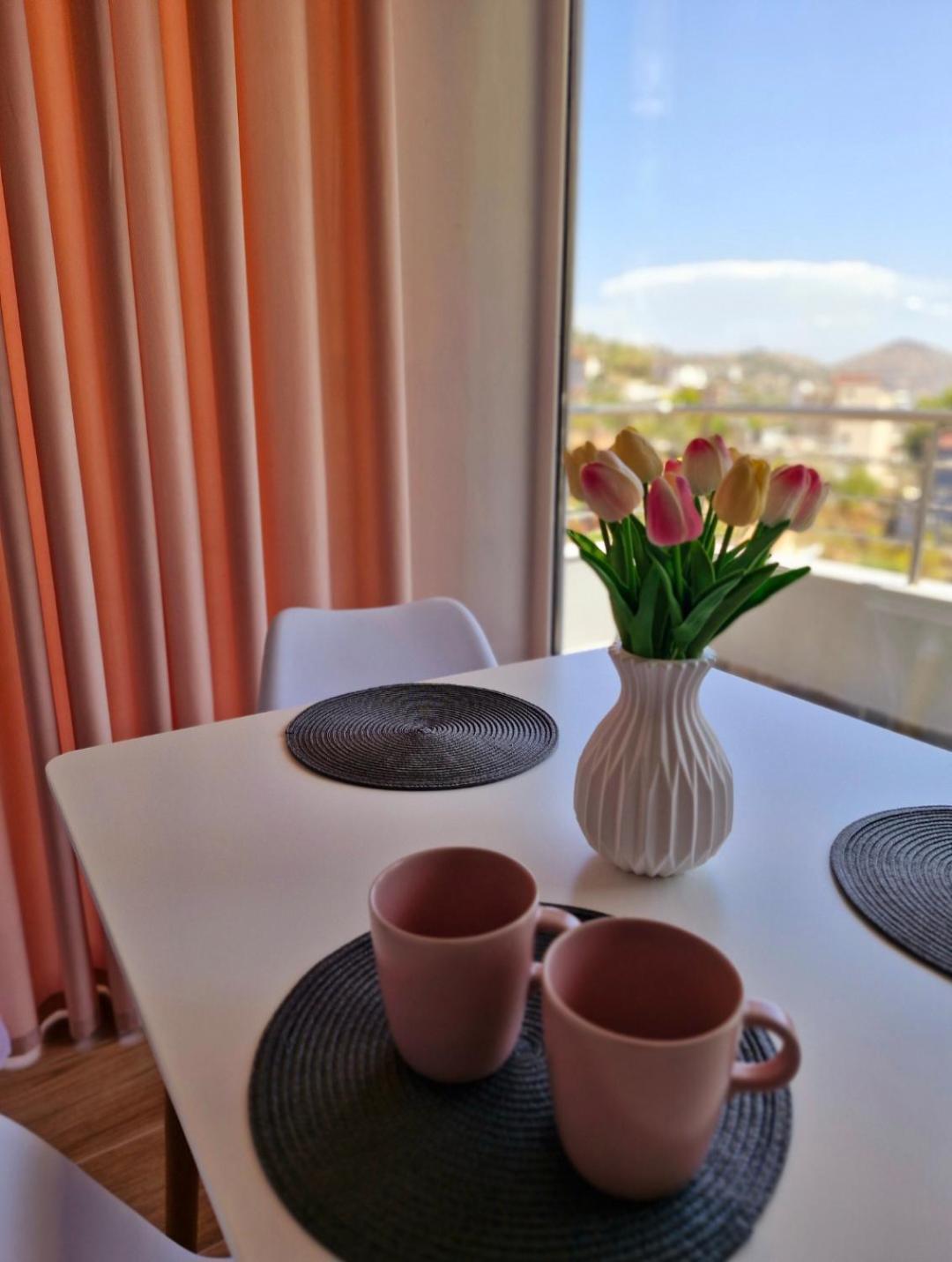Villa Virginia Sarandë Eksteriør billede