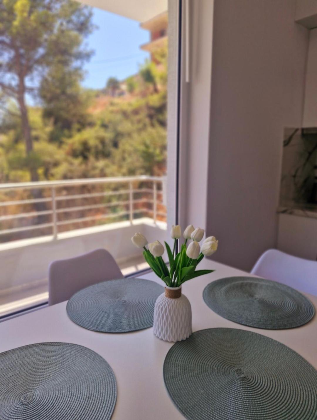 Villa Virginia Sarandë Eksteriør billede